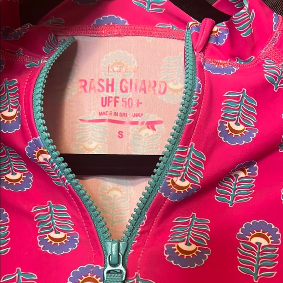Practically new J. Crew Pink and Blue Women's Swim Top Rashguard. So pretty! - Picture 2 of 16